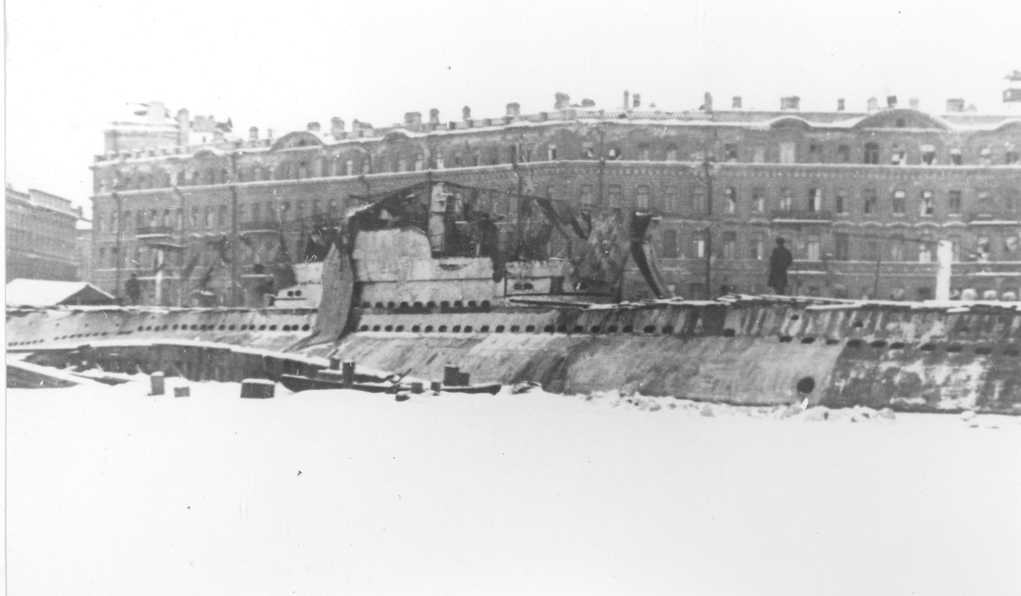 Балтийский завод в Ленинграде в 1941 году